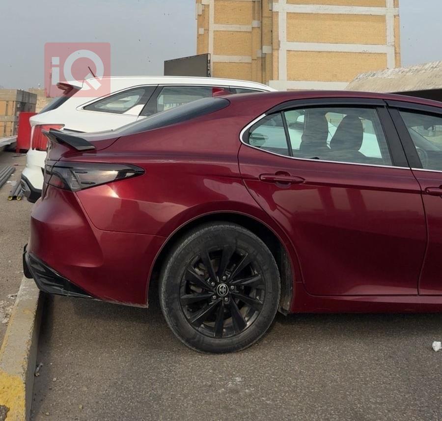 تۆیۆتا کامری